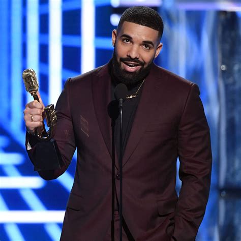 did drake come out as bi|Drake makes SHOCKING confession about his。